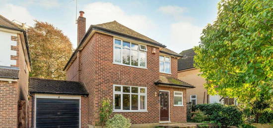 3 bedroom detached house