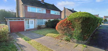 3 bed semi-detached house for sale