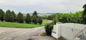 Familienjuwel mit Gartenparadies in Ruhelage! Traumhafter Ausblick! 1000 m²