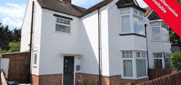 3 bedroom semi-detached house