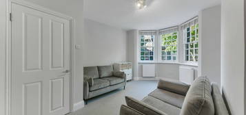 3 bed flat to rent