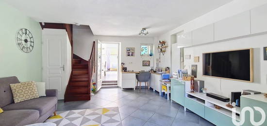 Maison de ville 3 étages  à vendre, 3 pièces, 2 chambres, 67 m²