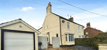 3 bedroom semi-detached house