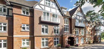 Flat for sale in Kingswood Road, Tunbridge Wells, Kent TN2