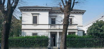 Villa in vendita in viale della Repubblica