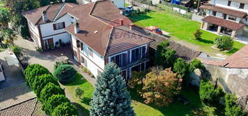 Villa in vendita in via San Rocco, 39