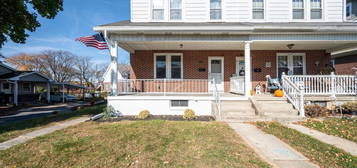 411 E Main St, Fleetwood, PA 19522