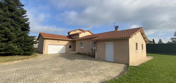 Vente maison 7 pièces 136 m²