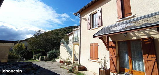 DERNIÈRE CHANCE au Mollard : maison grand jardin et vue