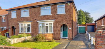 3 bedroom semi-detached house for sale