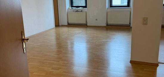 gemüdliche 3 ZKB Wohnung - OG - in Göttelborn zu vermieten