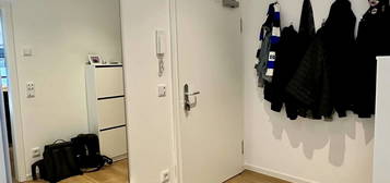 Moderne 2-Zimmer-Wohnung mit gehobener Innenausstattung mit Einbauküche in Norderstedt