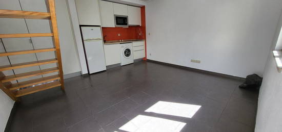 Arrendamento de Duplex  na rua General Pimenta de Castro