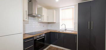 Flat to rent in Lincoln Court, Peterborough PE1