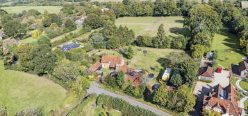 Detached house for sale in Bellingdon, Buckinghamshire HP5