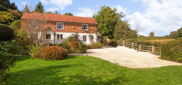 4 bed detached house for sale