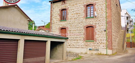 Appartement T5 en duplex avec 2 garages