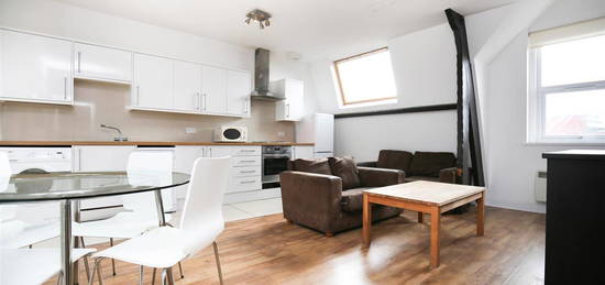 Flat to rent in St. Andrews Street, Newcastle Upon Tyne NE1