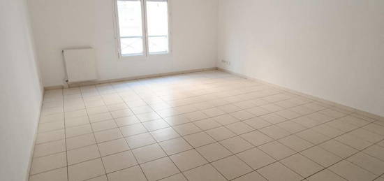 Appartement  à vendre, 4 pièces, 3 chambres, 92 m²