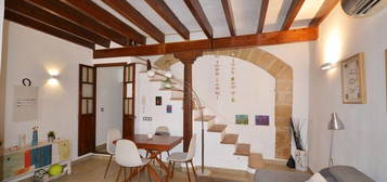 Chalet adosado en venta en calle Doctor Fàbregues