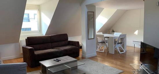 Appartement  à louer, 3 pièces, 2 chambres, 72 m²