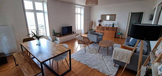 Appartement meublé 3 chambres - St Donatien