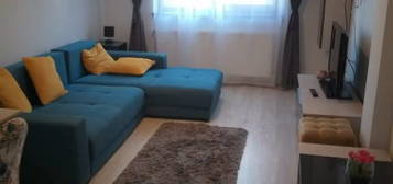 Apartament 2 camere,mobilat\utilat,zona Delfinariu - 400 euro (Cod E4)