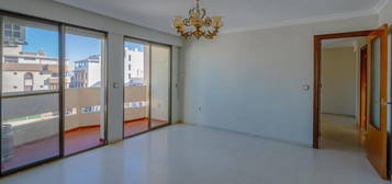 Piso en venta en calle Mendoza, 6