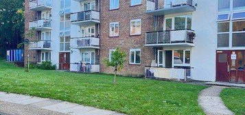 2 bed flat to rent