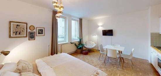 Viennese City Apartment