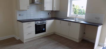 Terraced house to rent in Blackburn Road, Darwen BB3