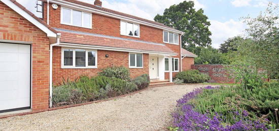 Detached house to rent in Pound Lane, Marlow SL7