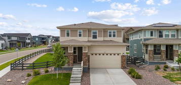 6251 Saddlesmith St, Castle Pines, CO 80108