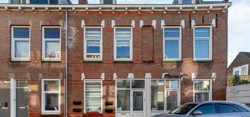 Rhoonsestraat 3