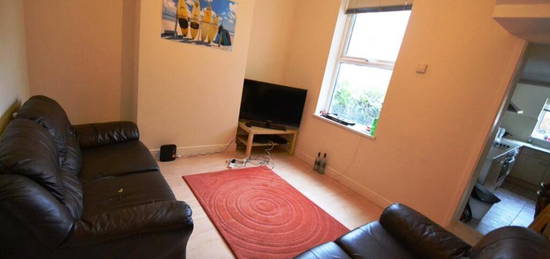 3 bedroom terraced house