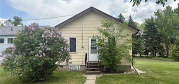 706 1st STREET, Canora, SK S0A 0L0