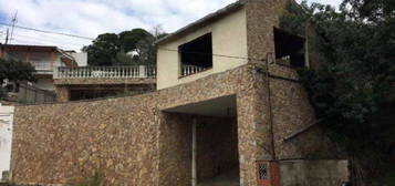 Casa adosada en venta en Aiguaviva Park -parcela T-22/34/36/38-, Centre