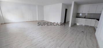 Apartamento T2 em Caldas da Rainha