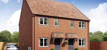 2 bed detached house for sale