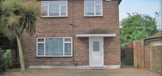 3 bedroom semi-detached house