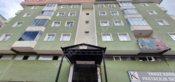 REMAX İLKE'DEN ŞÜKRÜPAŞA'DA 2+1 EŞYALI KİRALIK DAİRE