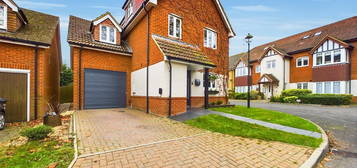 5 bed detached house for sale