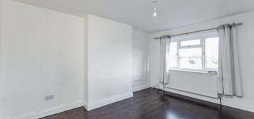 1 bedroom maisonette