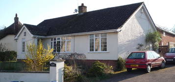 Bungalow to rent in Woodbury Salterton, Exeter EX5