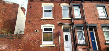 Terraced house for sale in Shafton View, Leeds LS11