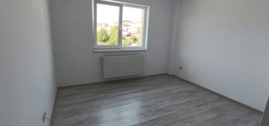 Apartament  2 camere Podul de Piatra , 42 metri, etaj 1 Cod:152192