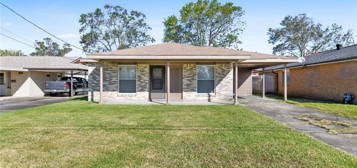 5212 Page St, Marrero, LA 70072