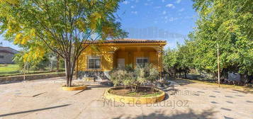 Chalet en Las Vaguadas - Urb. del Sur, Badajoz