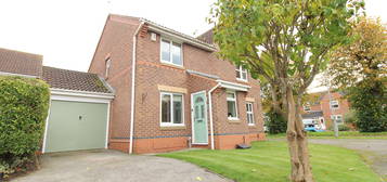 2 bed semi-detached house for sale