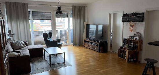 Attraktive 2-Zimmer-Wohnung mit Balkon und EBK in Saarbrücken Zentrum